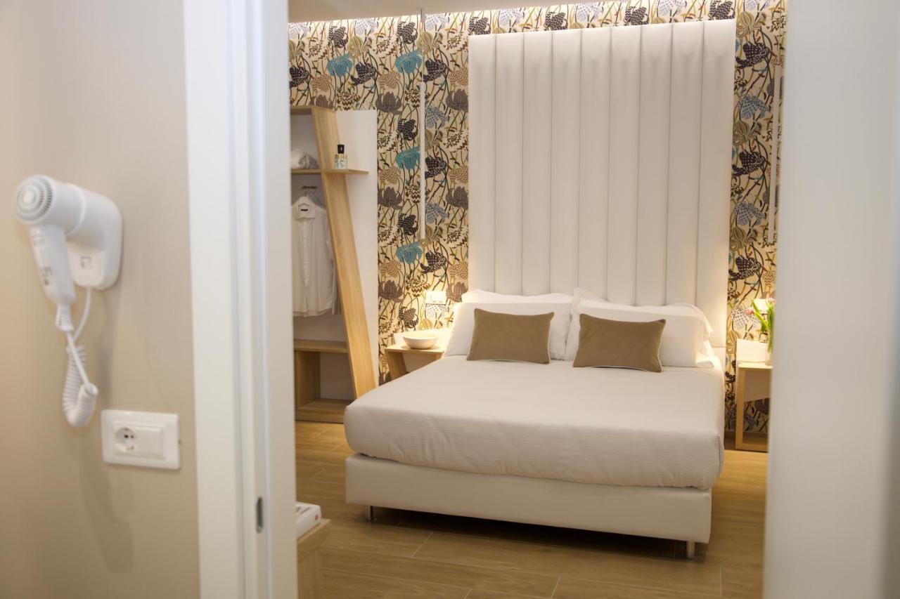 One Design Hotel Римини Экстерьер фото