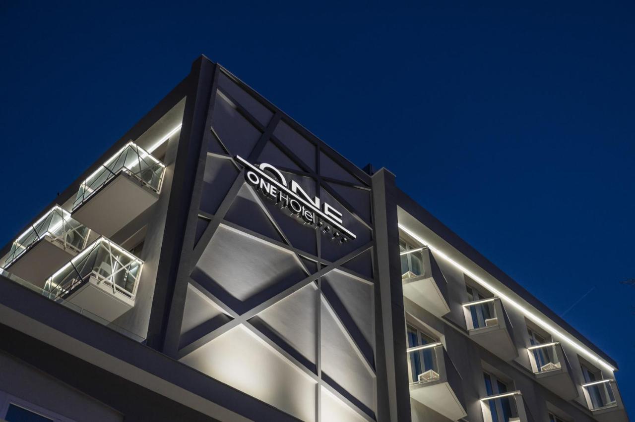 One Design Hotel Римини Экстерьер фото