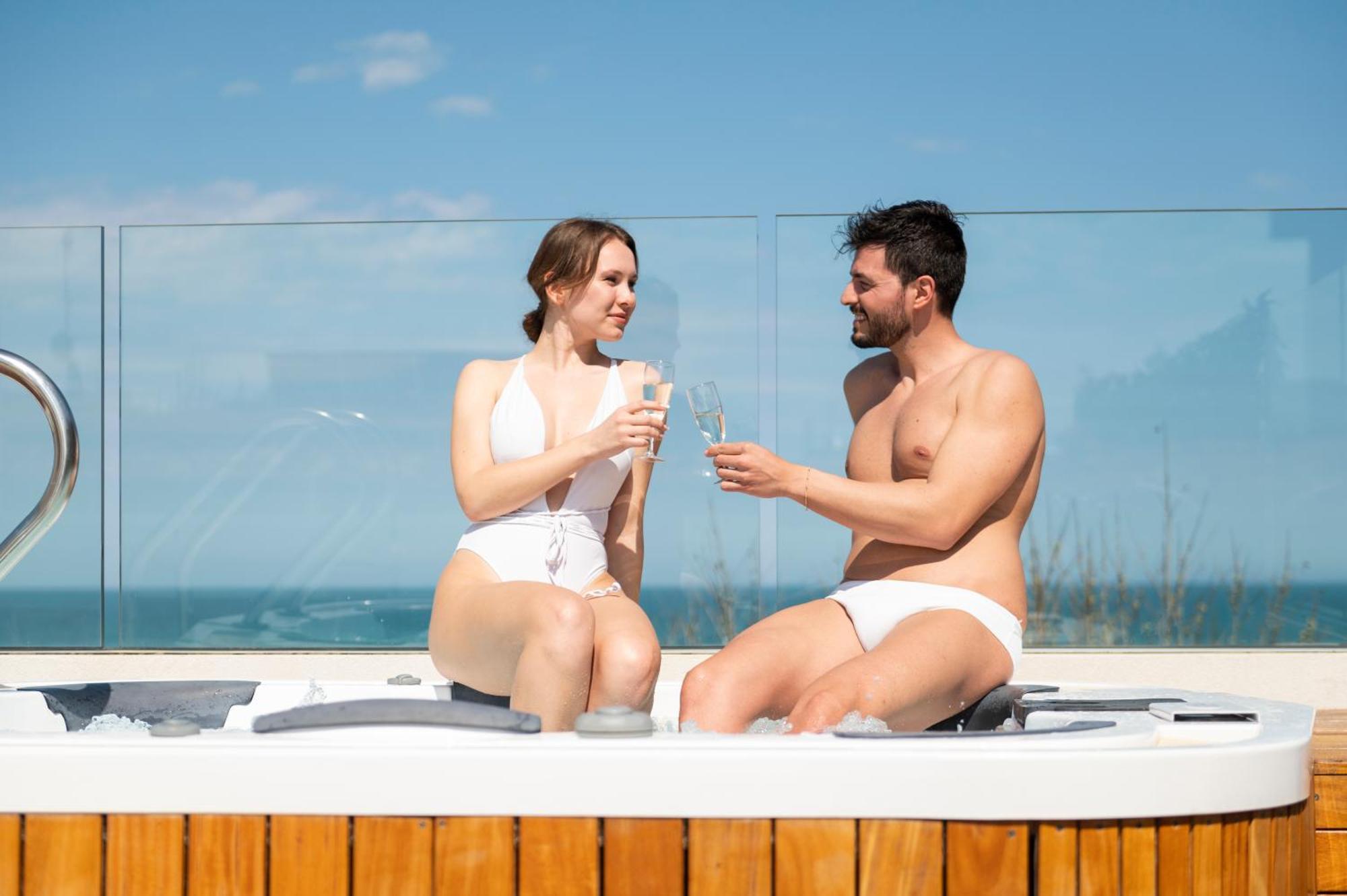 One Design Hotel Римини Экстерьер фото